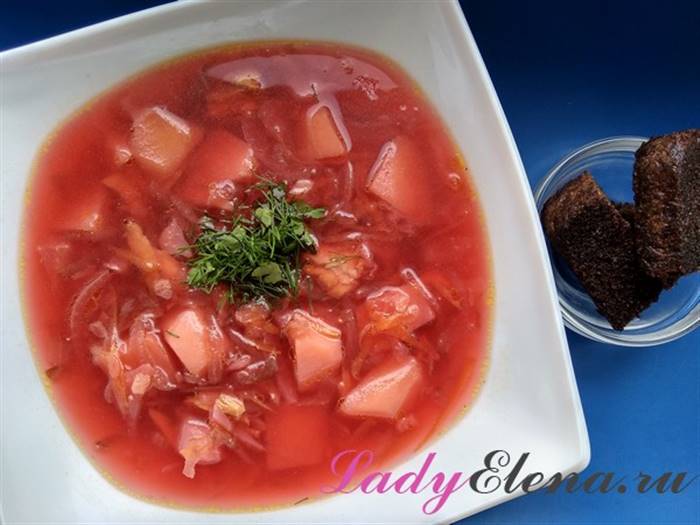 Борщ із куркою